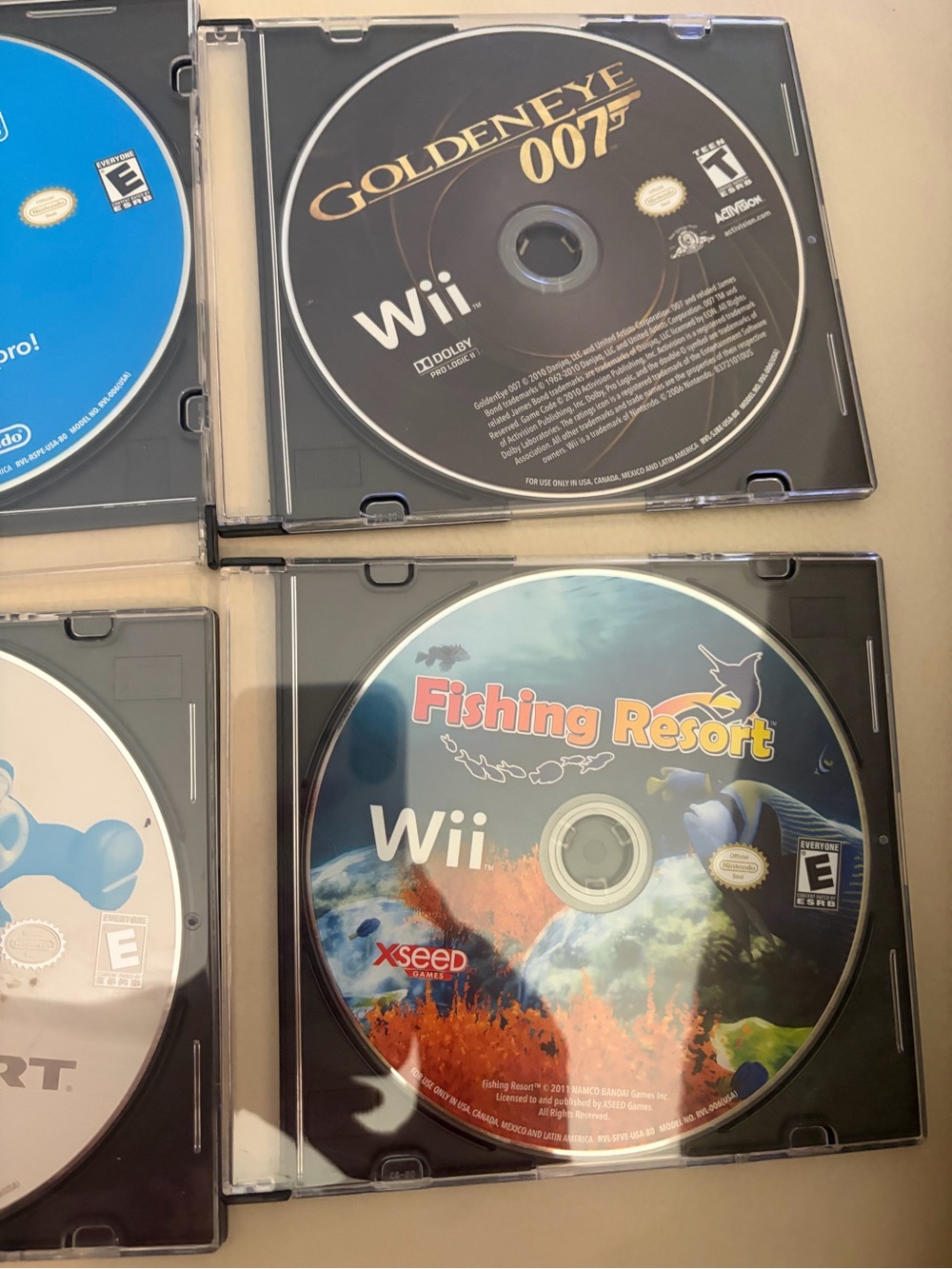 Nintendo Wii Game Disc Set - Blue, Black, Silver, Multicolor - Picture 2 of 3